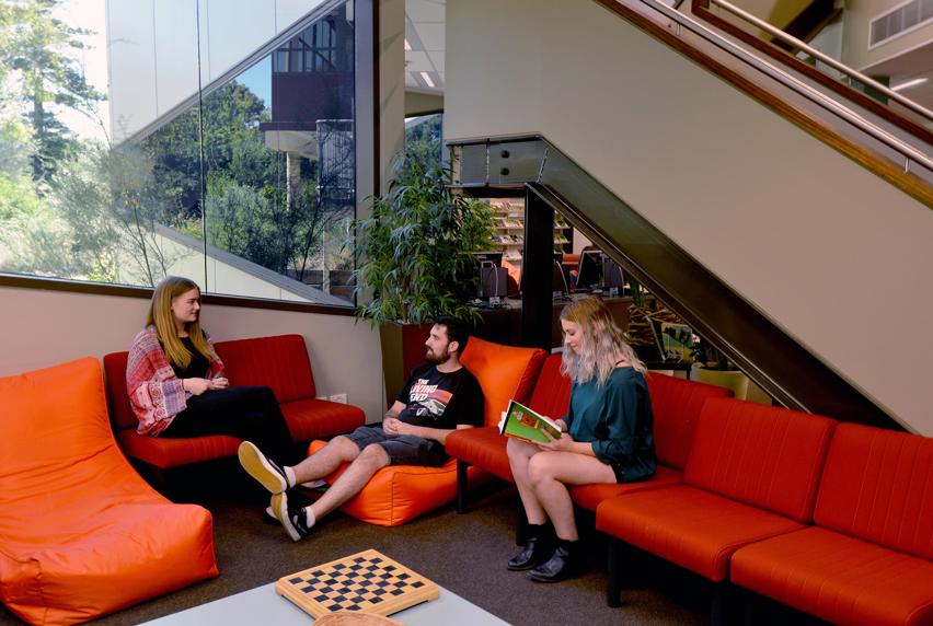 Melbourne Polytechnic Fairfield Campus Library