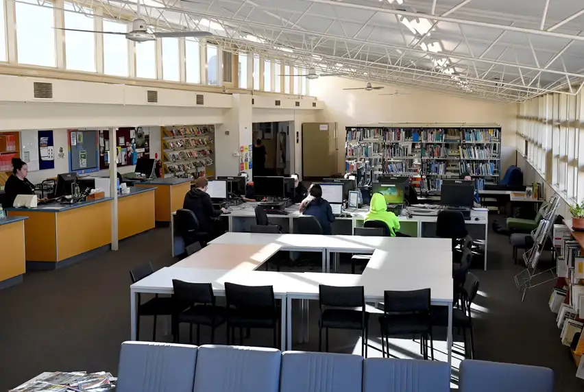Polytec Library Locations and Opening Hours | Melbourne Polytechnic Library